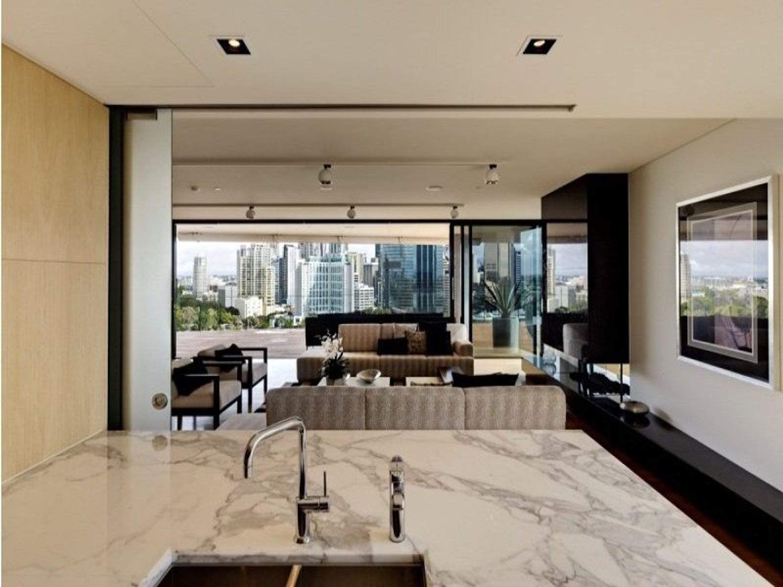 111/1 Scott Street, Kangaroo Point, QLD 4169