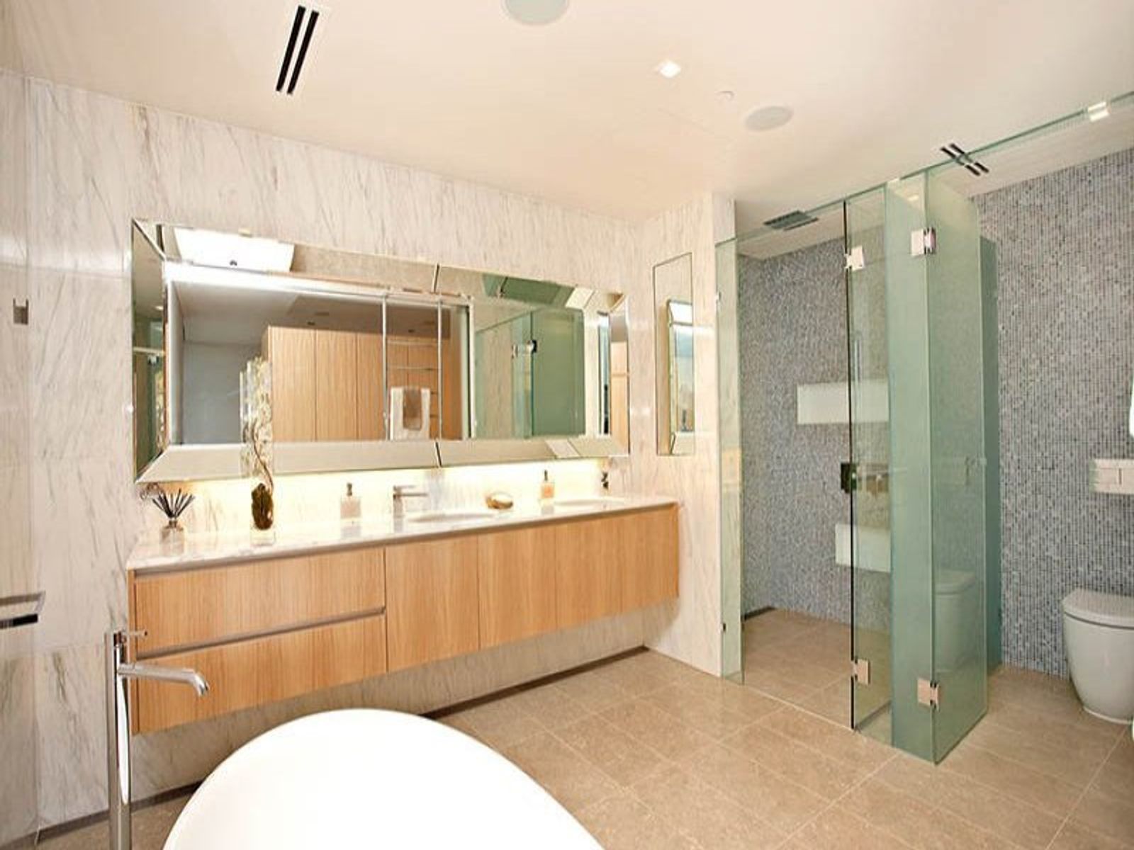 111/1 Scott Street, Kangaroo Point, QLD 4169