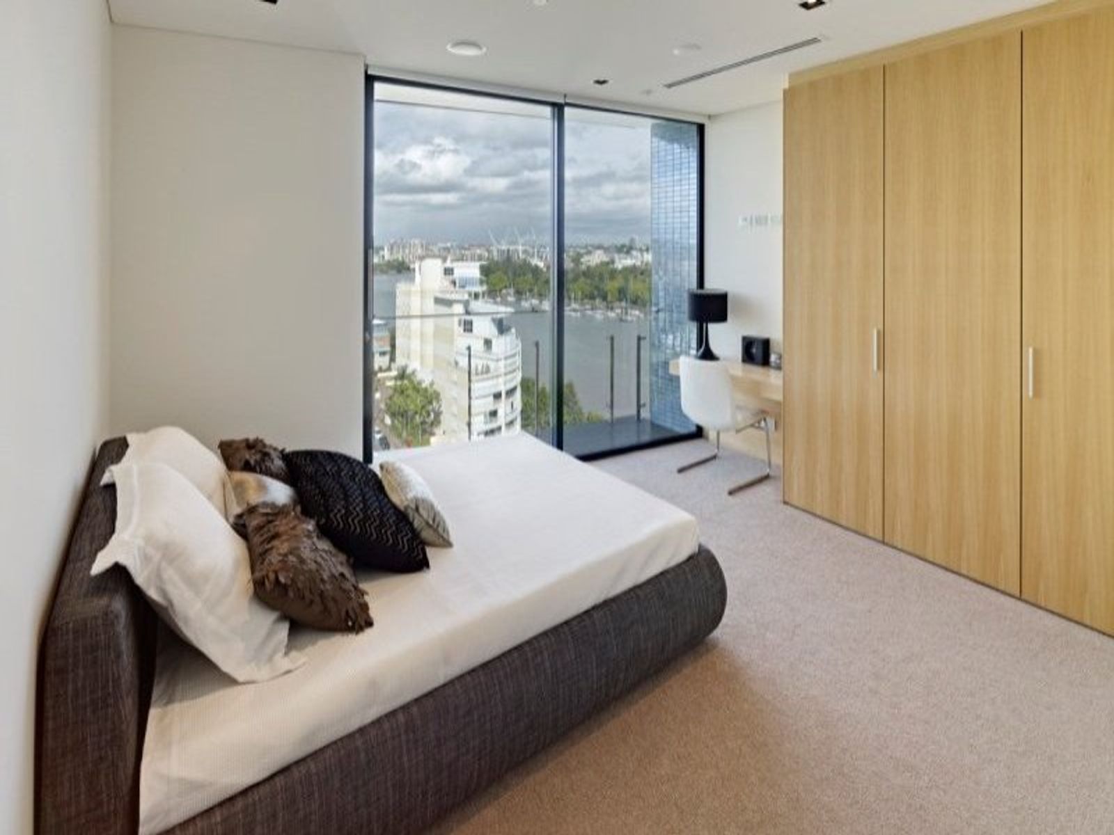 111/1 Scott Street, Kangaroo Point, QLD 4169