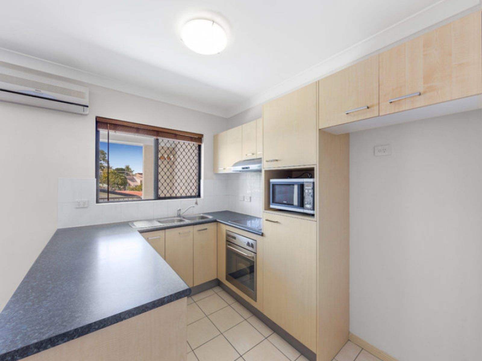 10/11 London Street, Nundah, QLD 4012