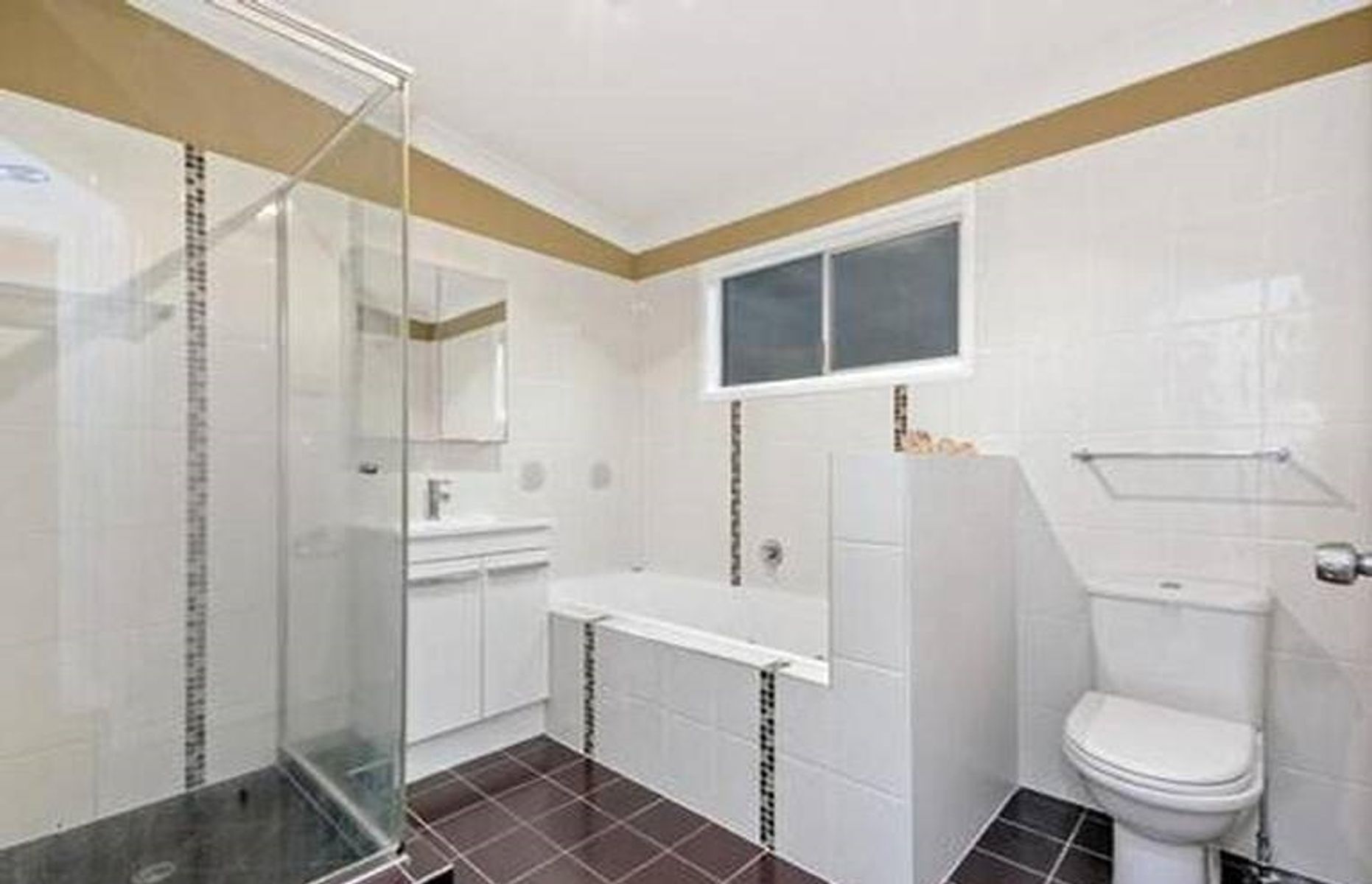 26 Yathong Court, Arana Hills, QLD 4054